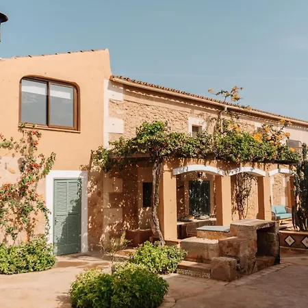 Farm stay Claudia By Nura Campos (Mallorca)